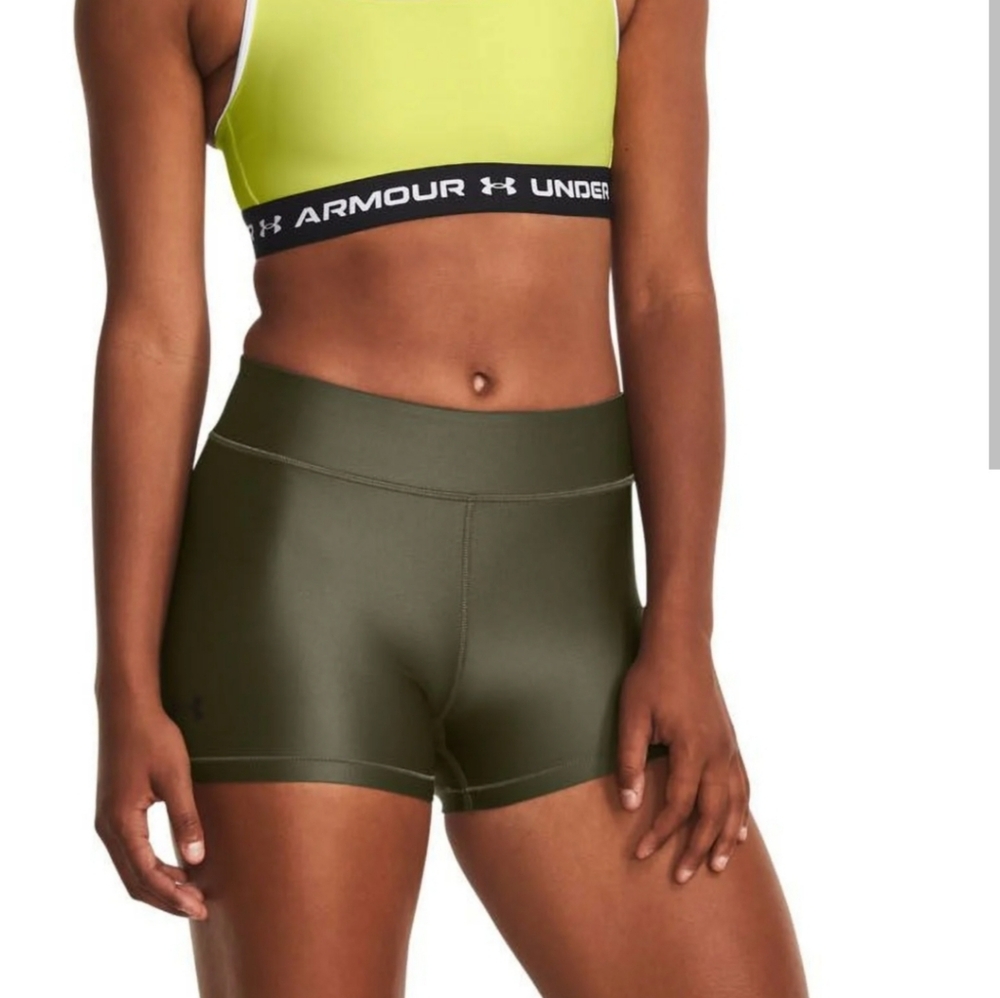Under Armour Mid Rise Shorty - Picture 3 of 3